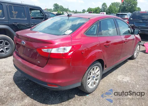 2013 Ford Focus Se из США, поврежденный, VIN 1FADP3F26DL242146